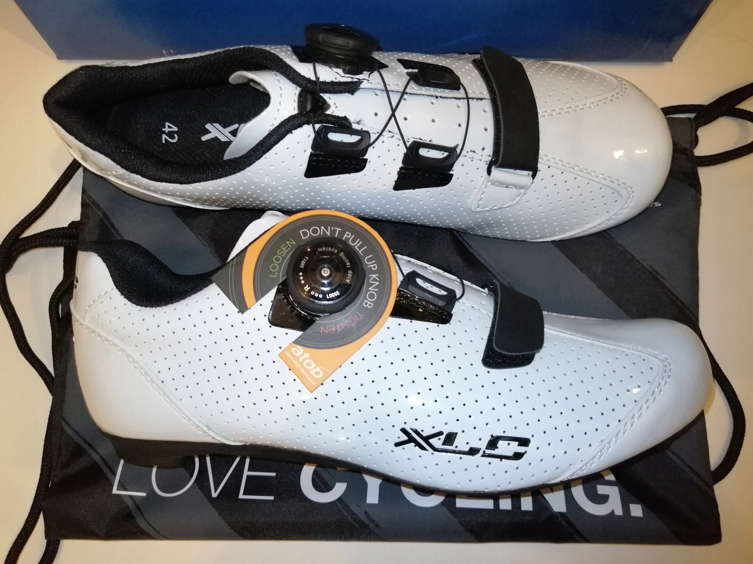 PROFESJONALNE BUTY SZOSOWE SPD XLC CB-R09 BOA 40 % Model CB-R09