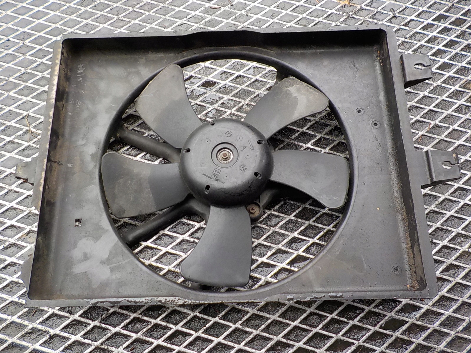 NISSAN X-TRAIL (T30) 2.2 D fan module radiator 3W970-M672Q