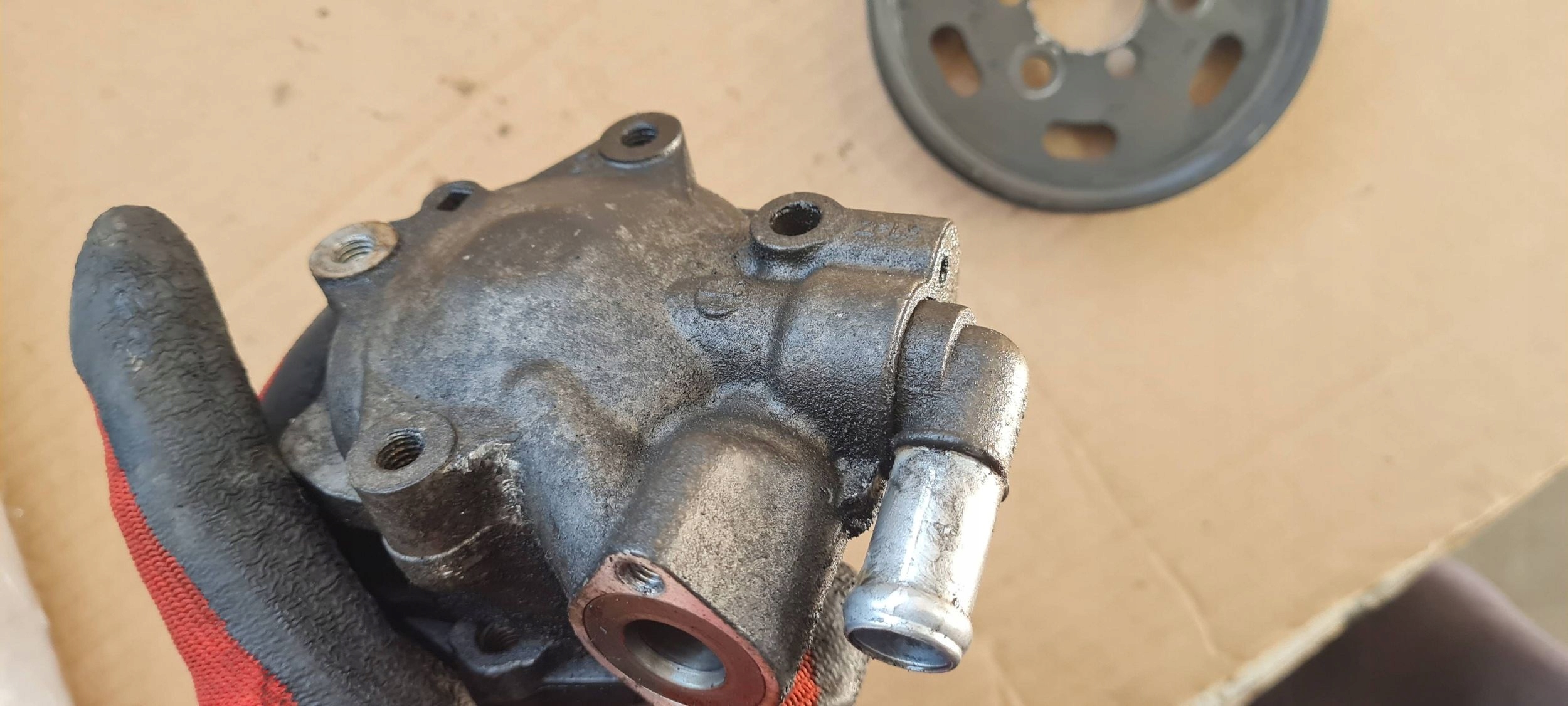 A6 C6 servo pump wheel 2.0 TDI 4F0145156E