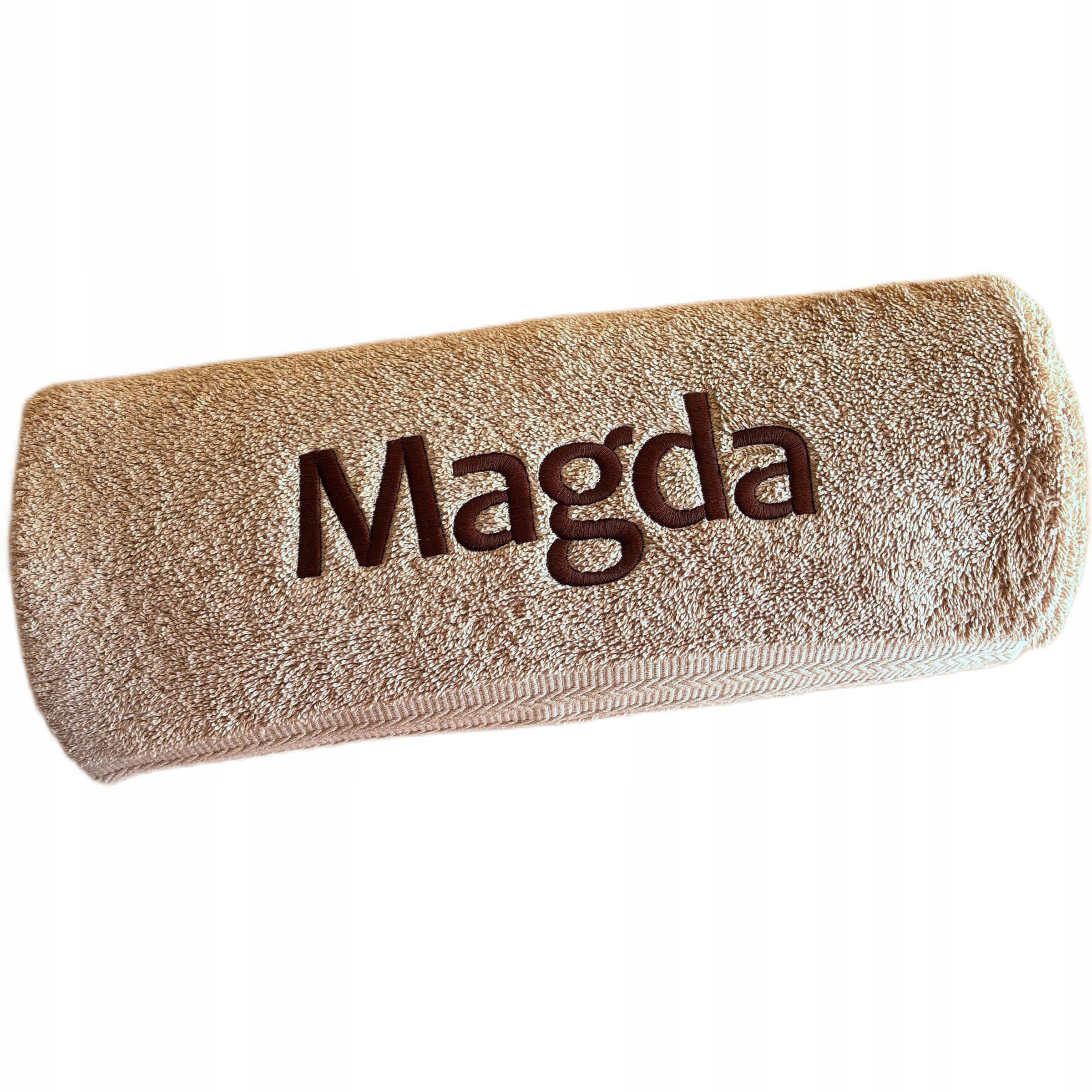 Dárek Pro Magdu k narozeninám Ručník se jménem a výšivkou Magda