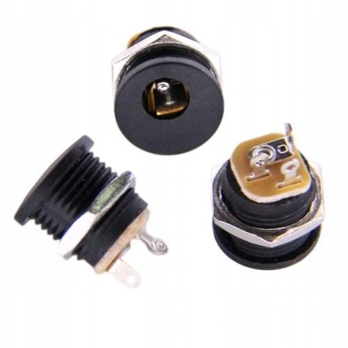 

Gniazdo DC 2,5/5,5 do obudowy d=12mm 2szt.