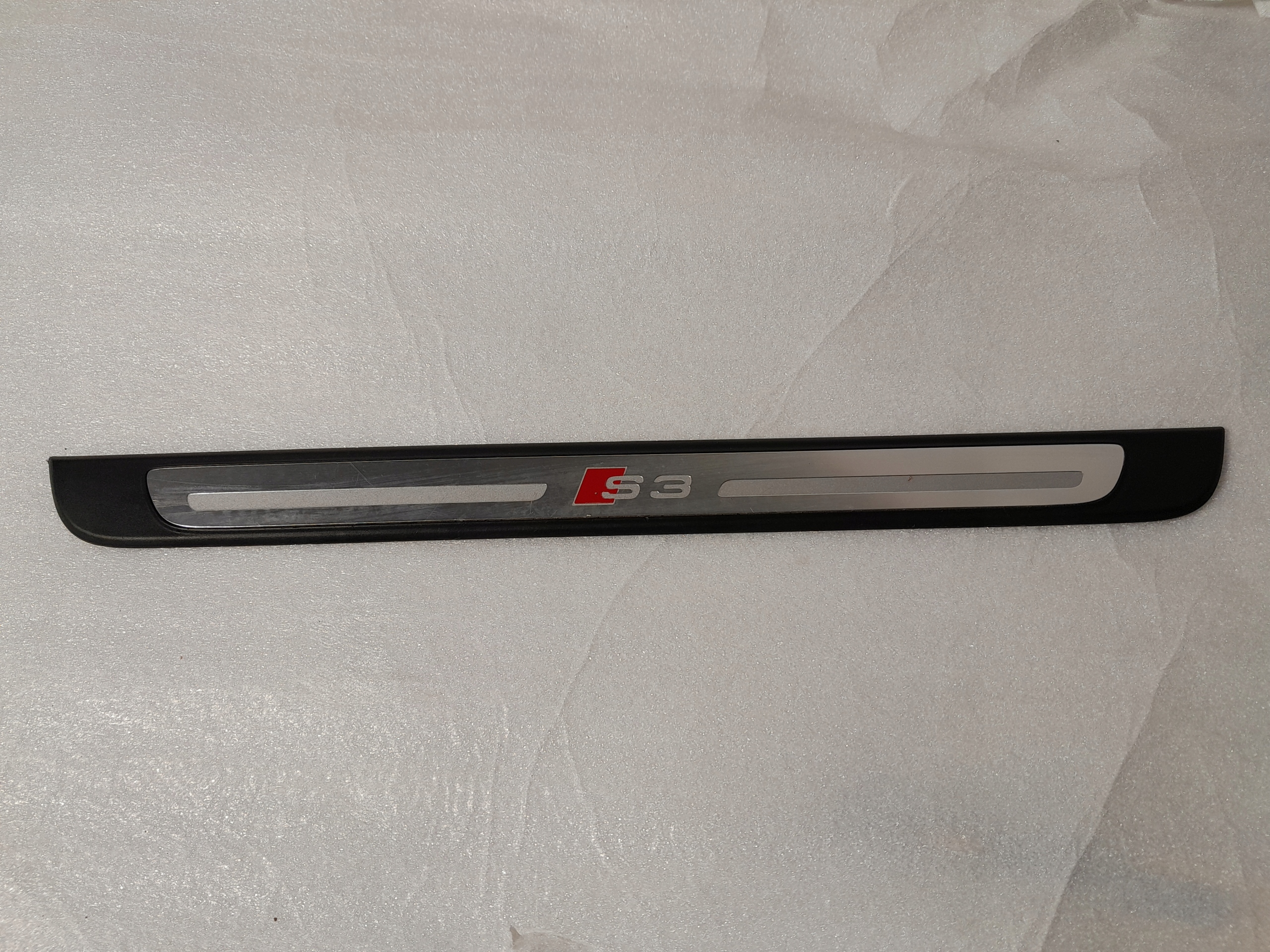 AUDI A3 S3 8V moulding threshold 8V4853491D