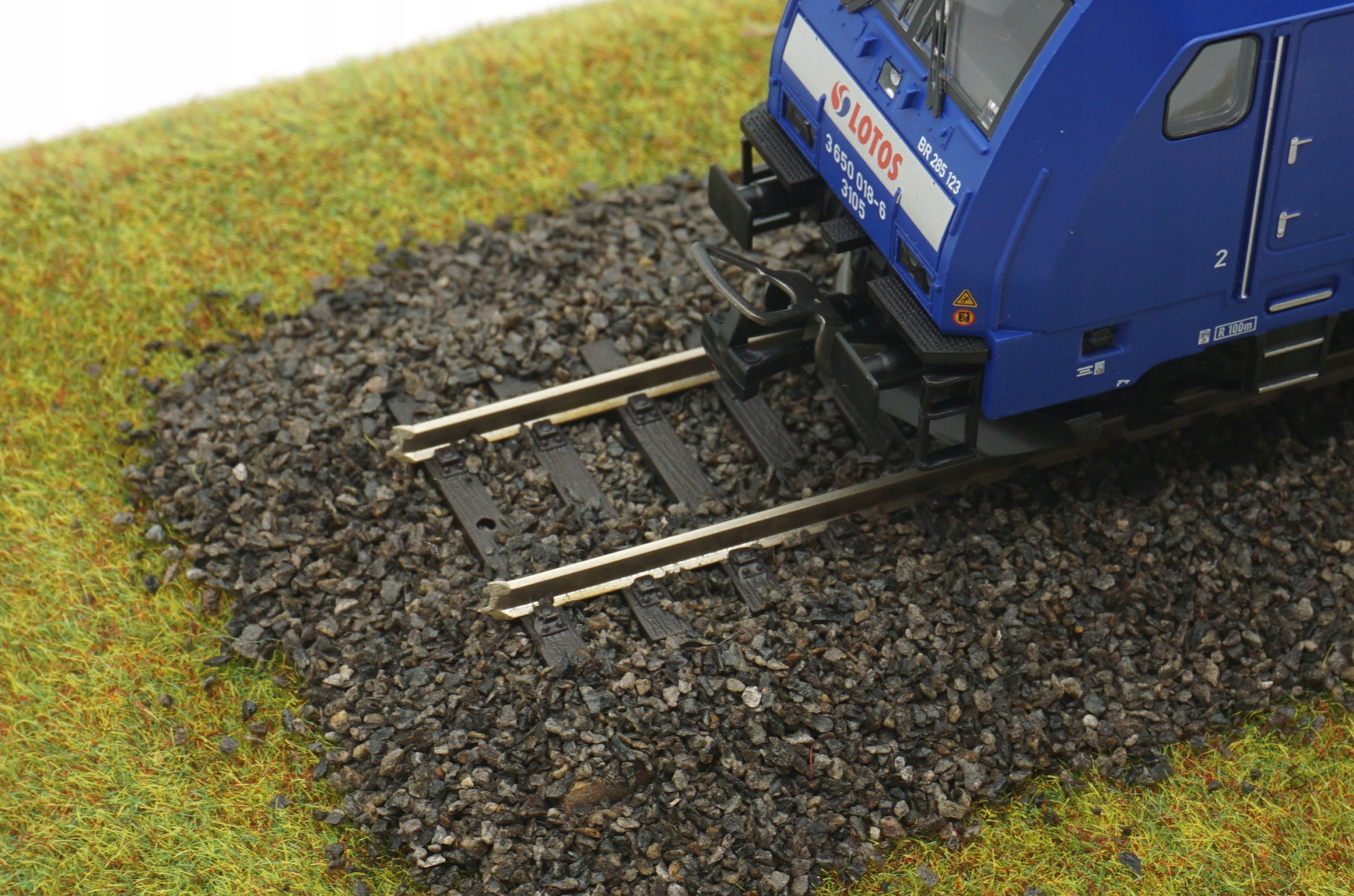 

Szuter RailScale podsypka pod tory H0 Tt N 400g