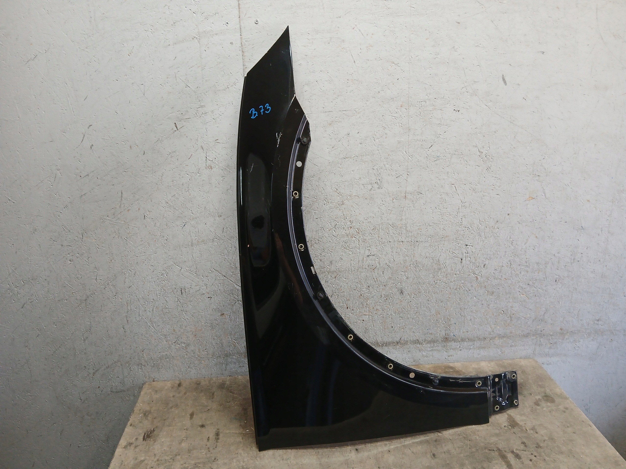 fender front right AUDI Q5 80A 17