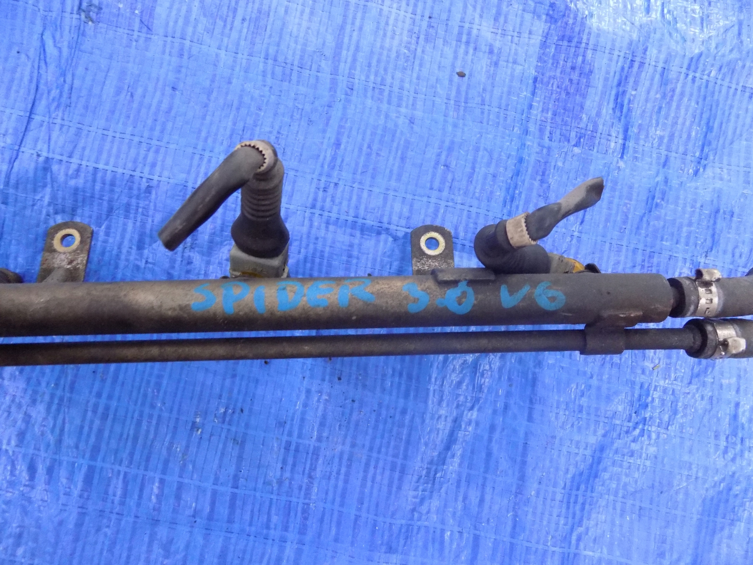 Rampe injection ALFA ROMEO GTV SPIDER 3,0