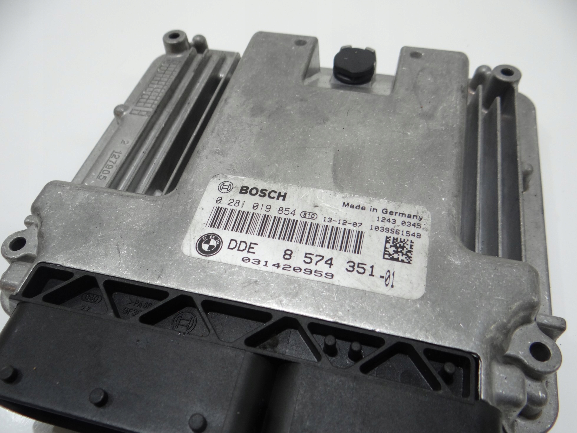 BMW X1 E84 LCI computer control unit of the engine XDRIVE 8574351