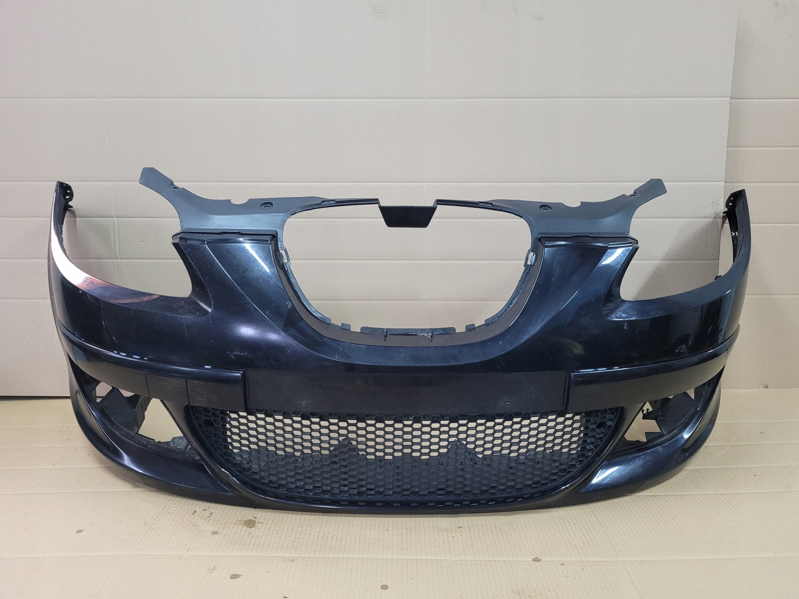 seat ALTEA 03-09 бампер передний