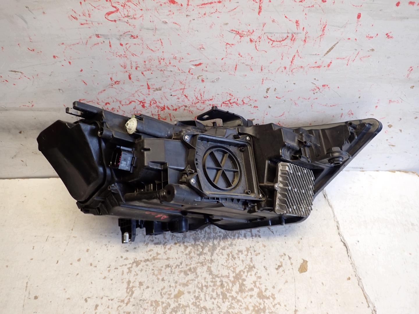 light front front left AUDI A6 C8 2018- FULL LED 4K0941033