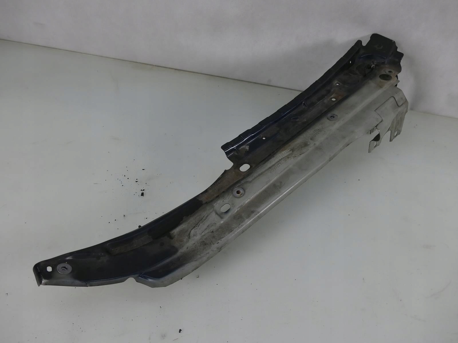 AUDI Q7 4L Support plaque Aile Droite Avant Console Z5Q LZ5Q