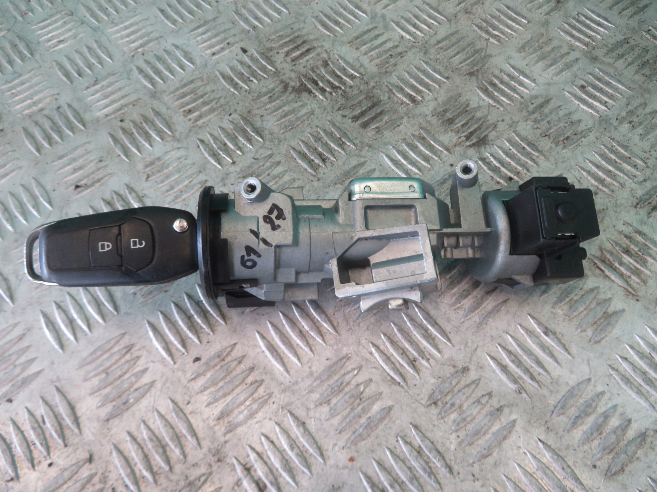 key ignition FORD RANGER 16R DS7T-15607-BB