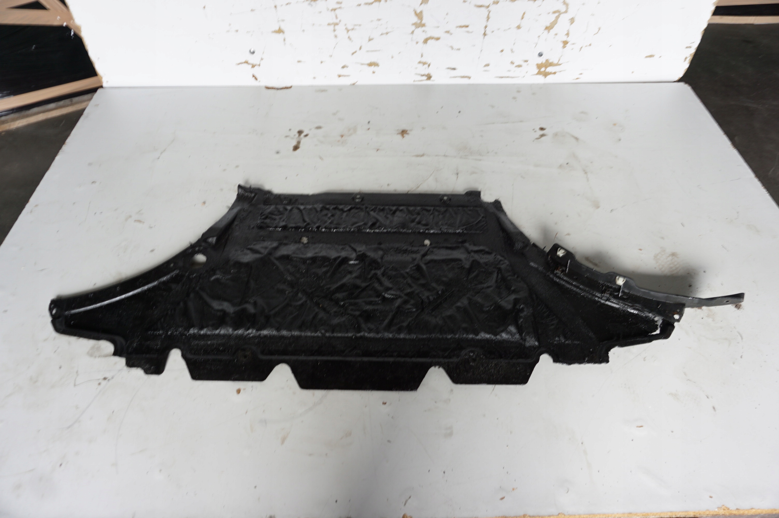 OSŁONA POD SILNIK AUDI A4 B8 2.0 TDI