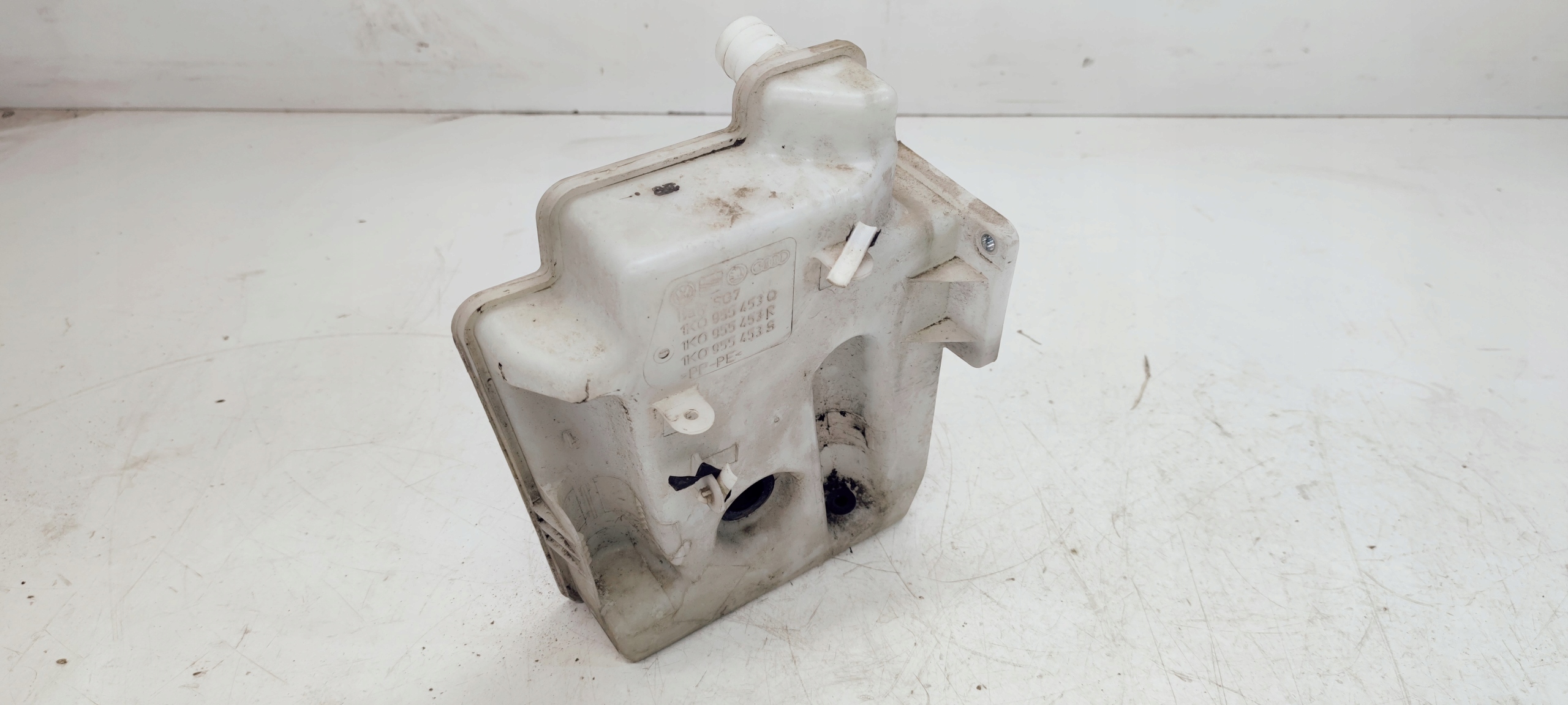 Behälter Spritzdüse AUDI VW SEAT 1K0955453R