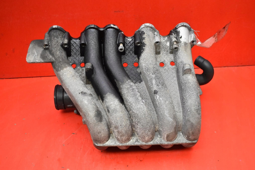 intake manifold 074129713D VW TRANSPORTER T4 2.4 D 75 KM 90-03