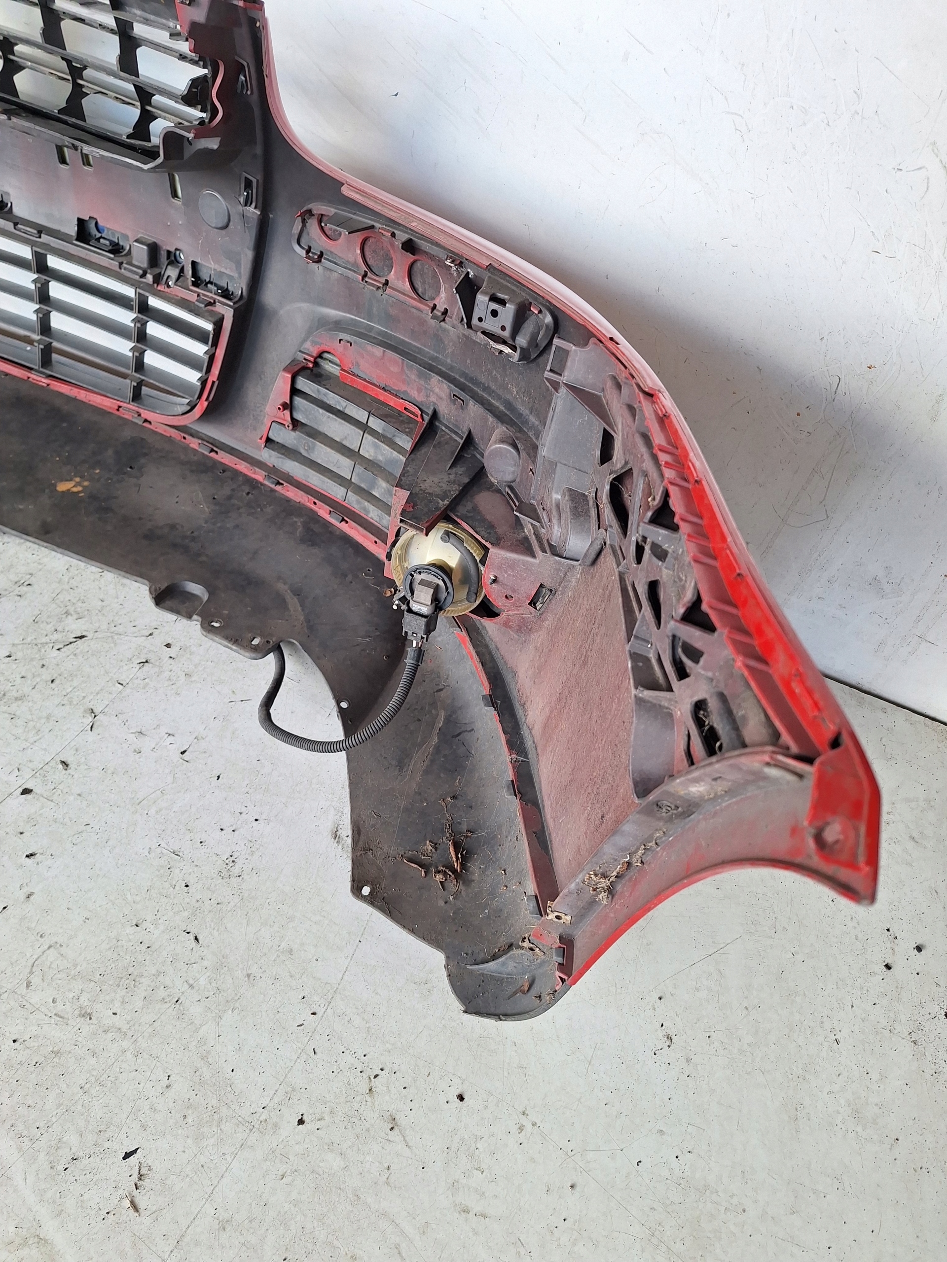 VOLKSWAGEN GOLF V GT 04-08 bumper GTI