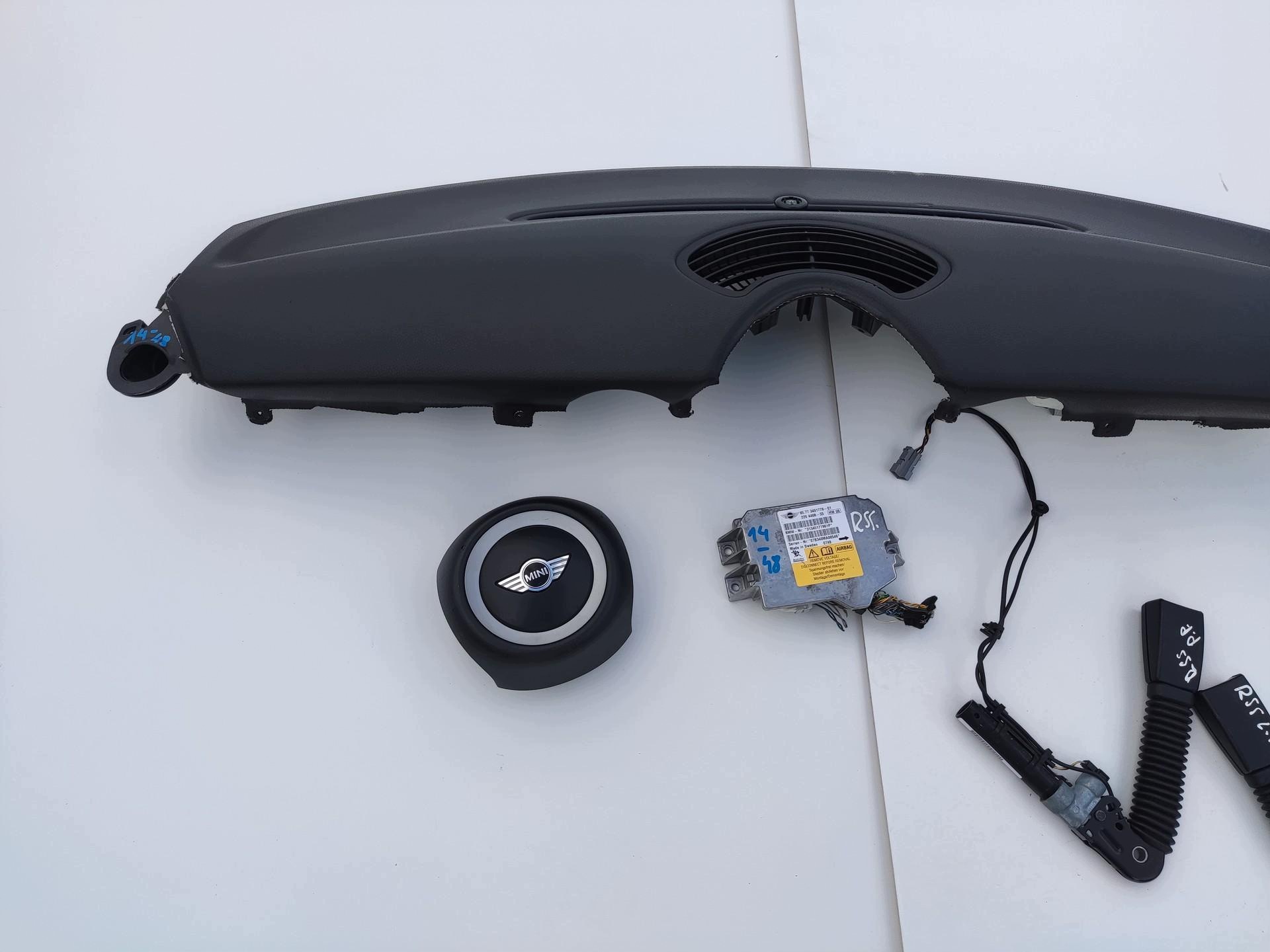 dashboard console airbag airbag adjusters SENSOR MINI CLUBMAN R55 2007-2010
