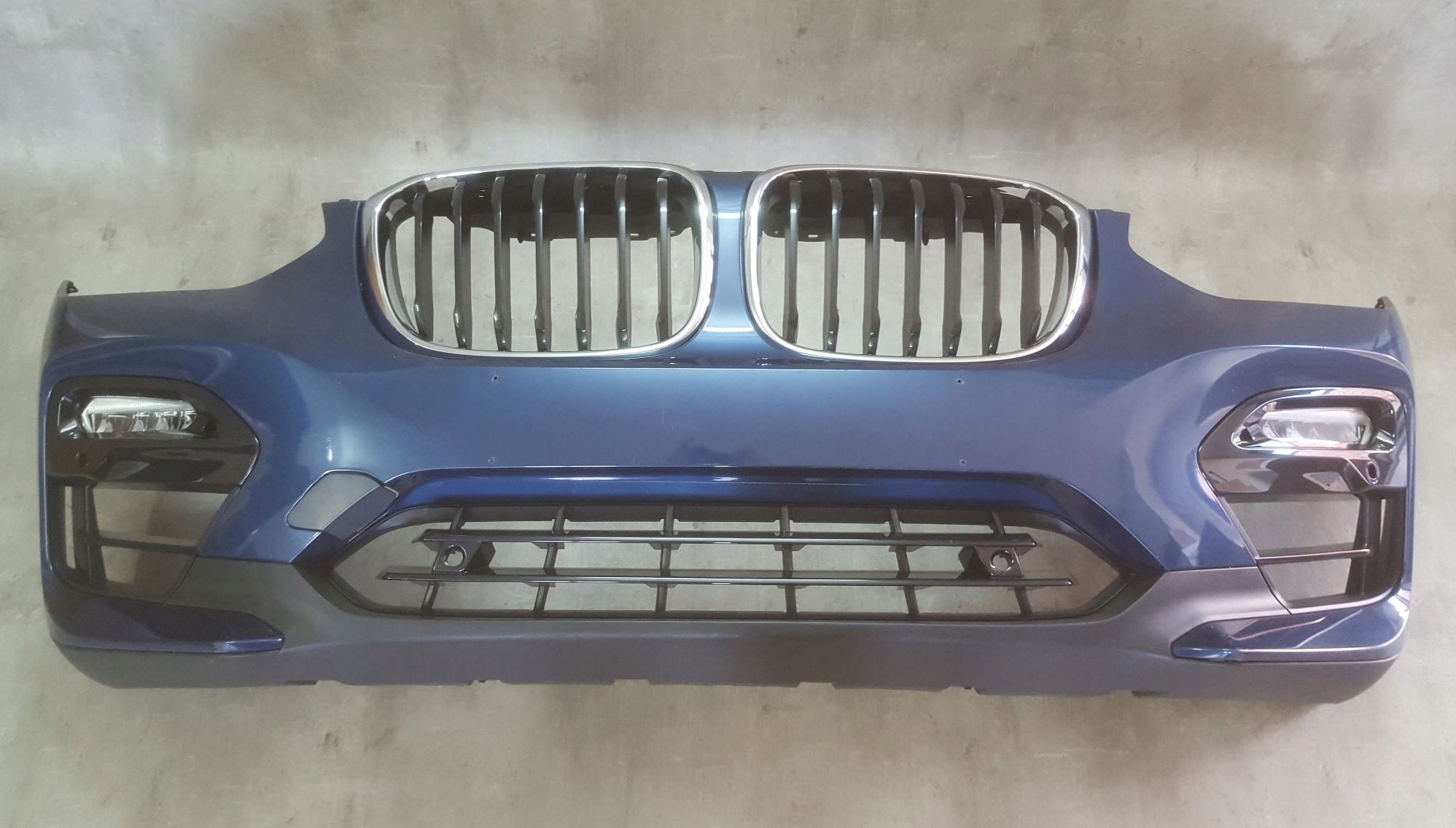 Zderzak BMW X4 G02 z halogenami LED zderzak BMW X4 G02, led za 3990 zł ...