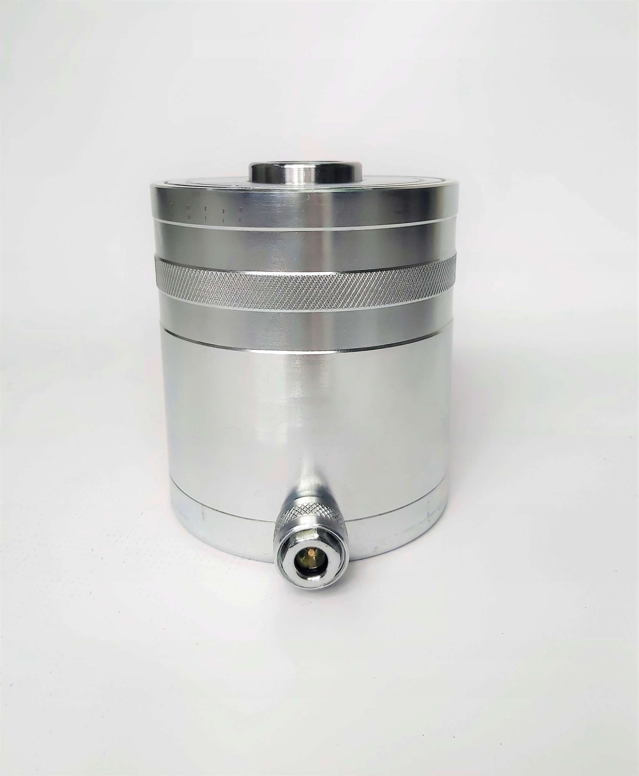 E387e05d41f398fb1959959ae823