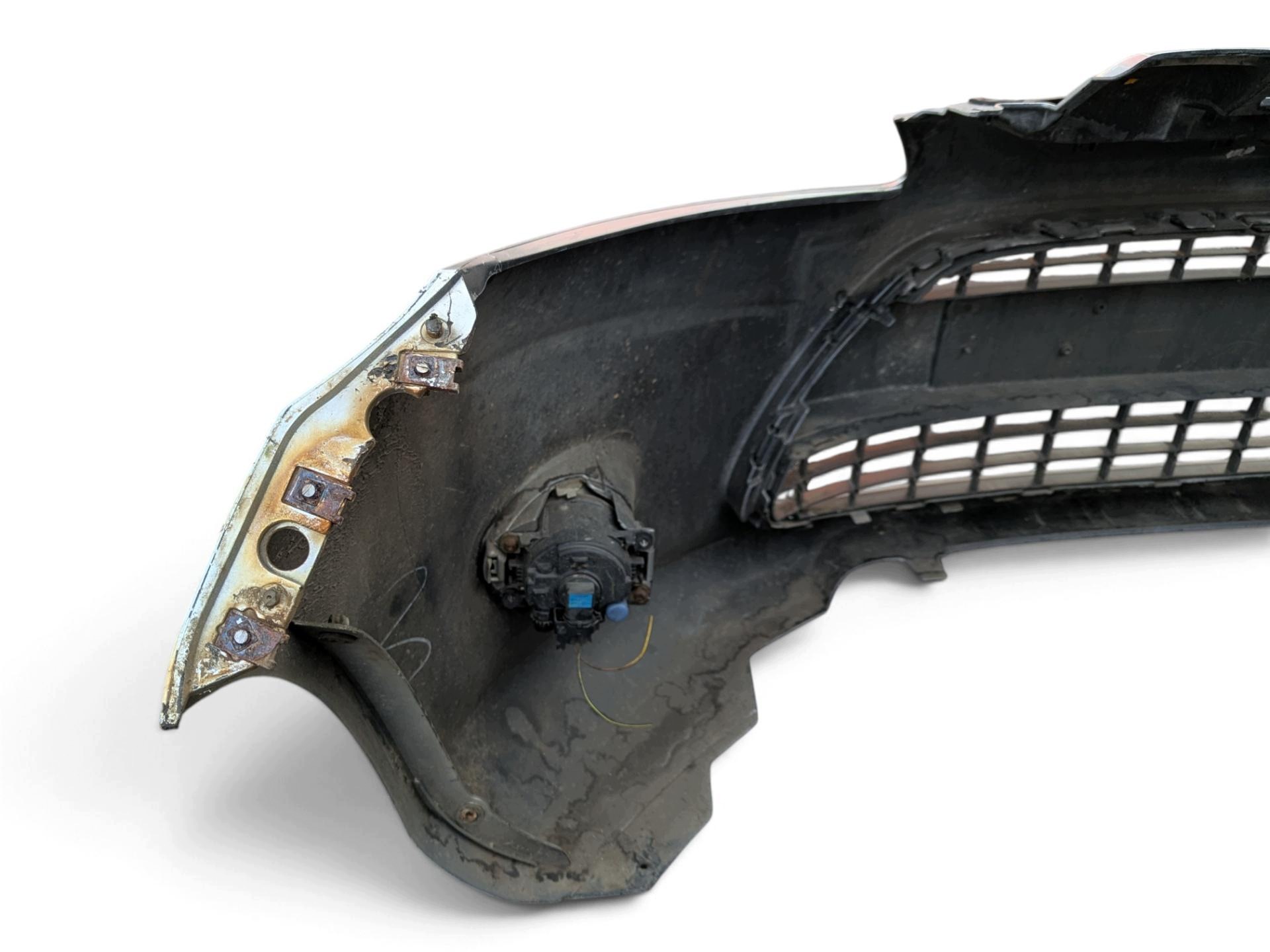 bumper front Ford Fiesta 6 2011 8A6117757B