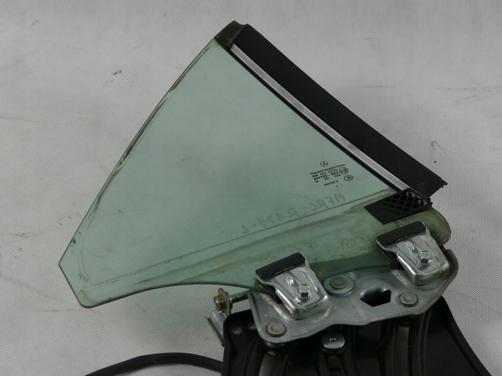 MERCEDES SLK R171 window regulator window left rear part