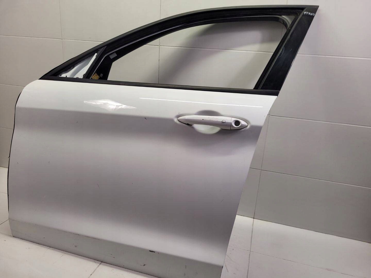 door front left side Alfa Romeo Stelvio 2017