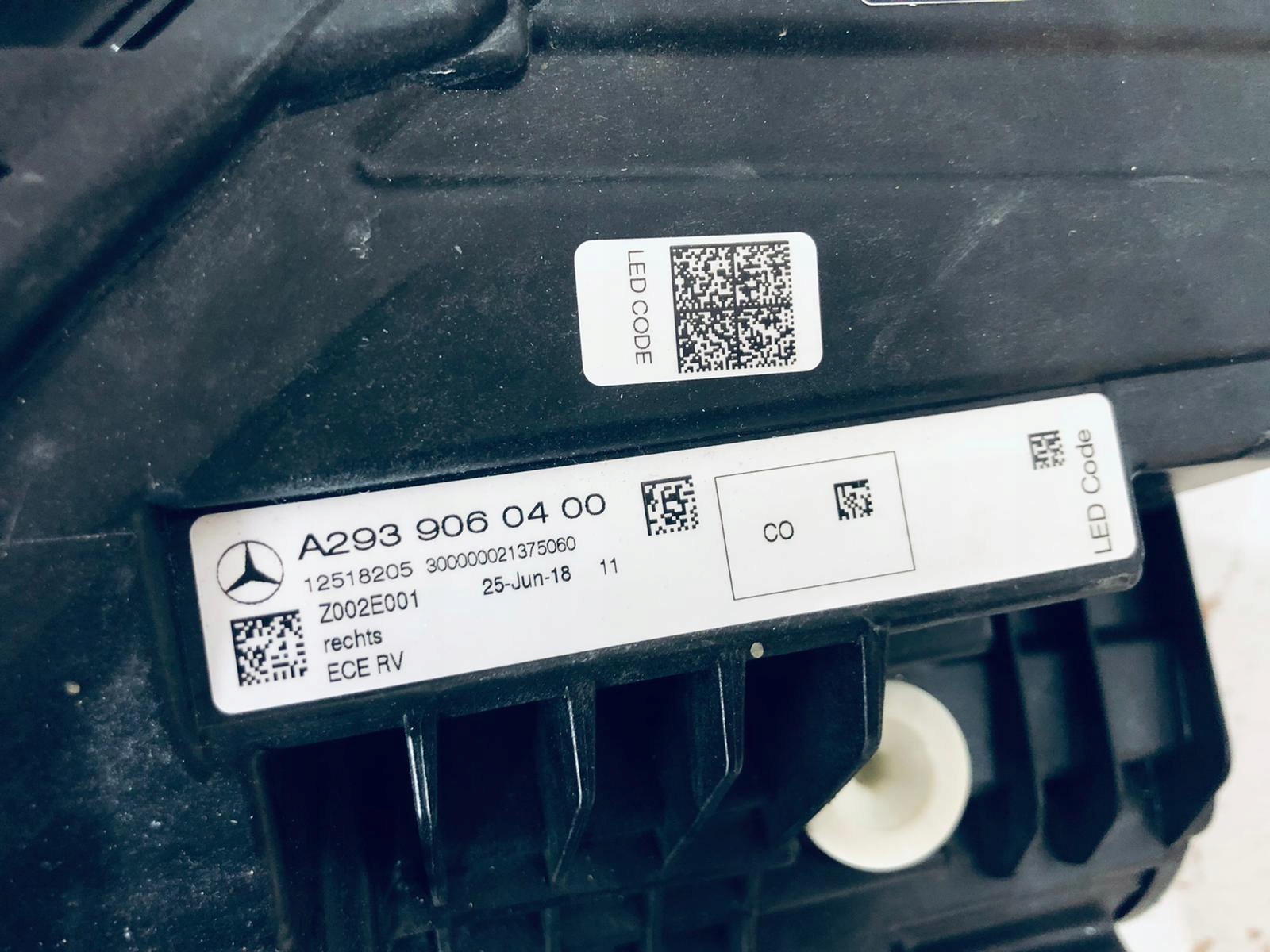 Lampa lewa Prawa Mercedes EQC W293 full led multib Wersja Europejska