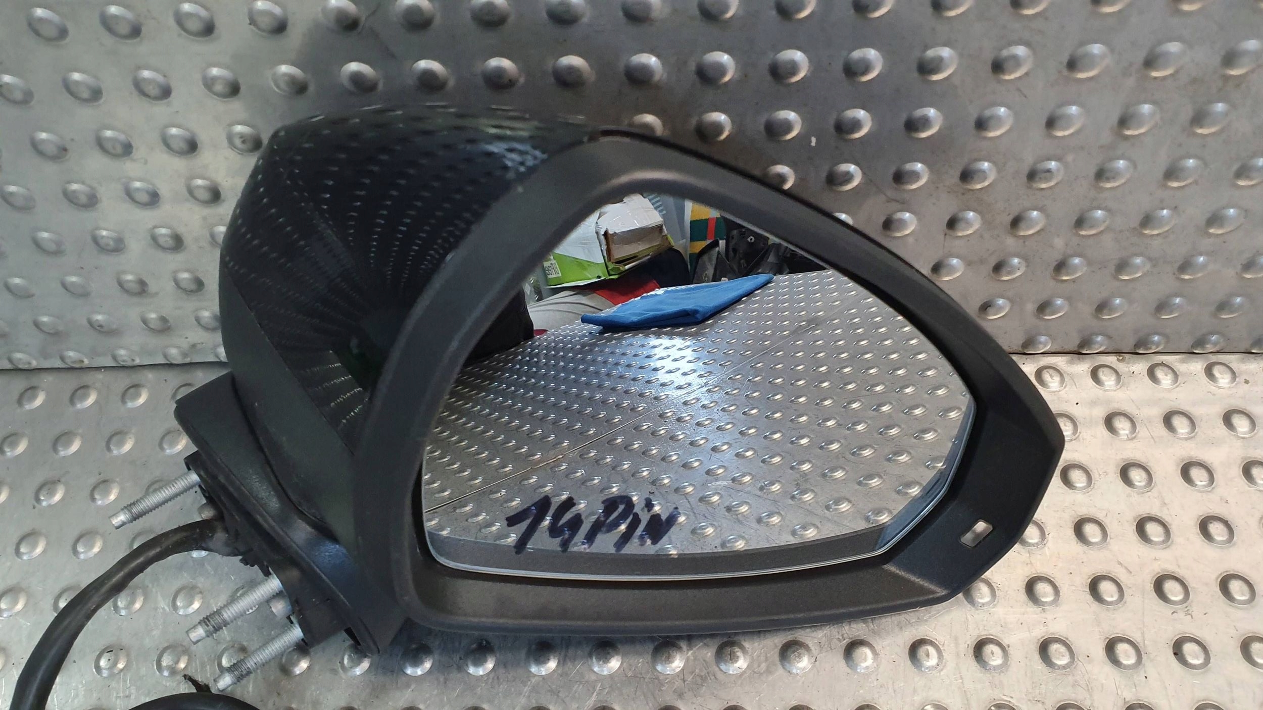 mirror right AUDI A1 8X0 14 PIN 10
