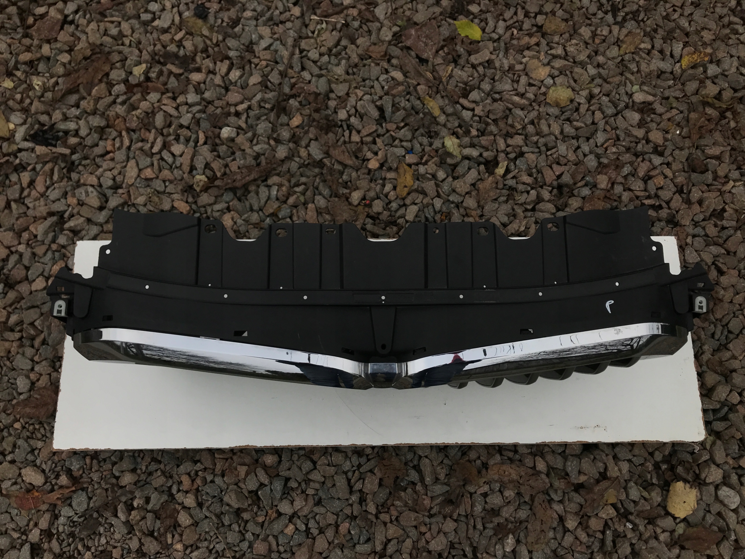 BMW X5 G05 G-05 ATRAPA GRILL ŻALUZJA ROLETA 2018-2022 Typ samochodu Samochody osobowe