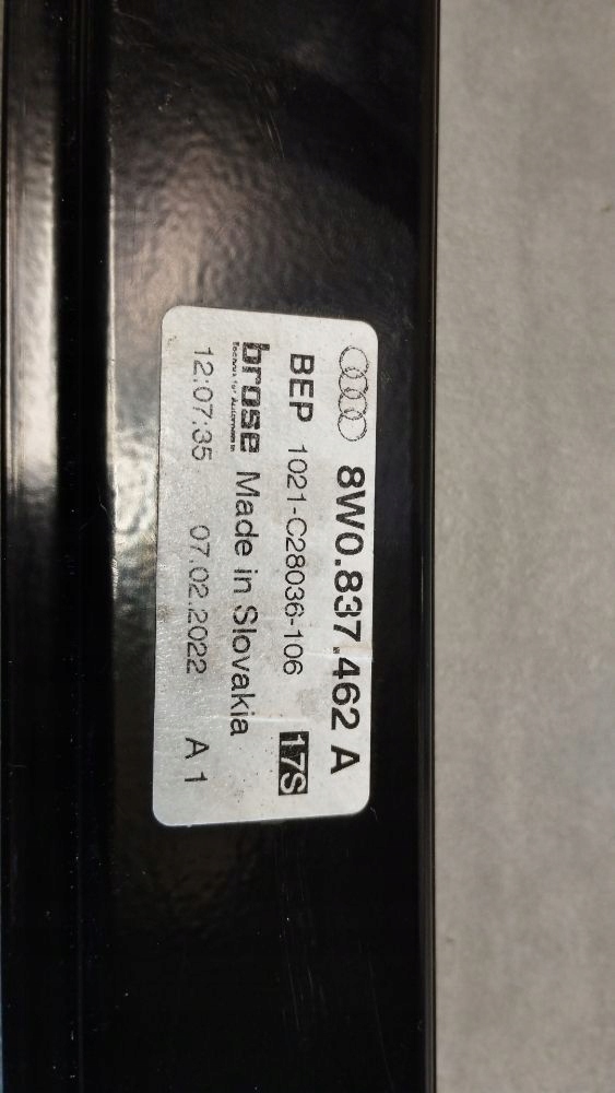 Audi A4 S4 B9 8W window regulator right front 8W0837462A