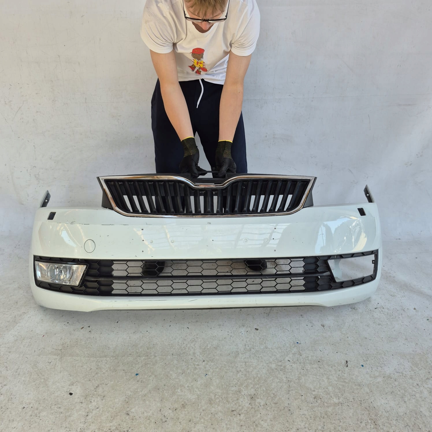 SKODA RAPID 12-17 bumper front front washer