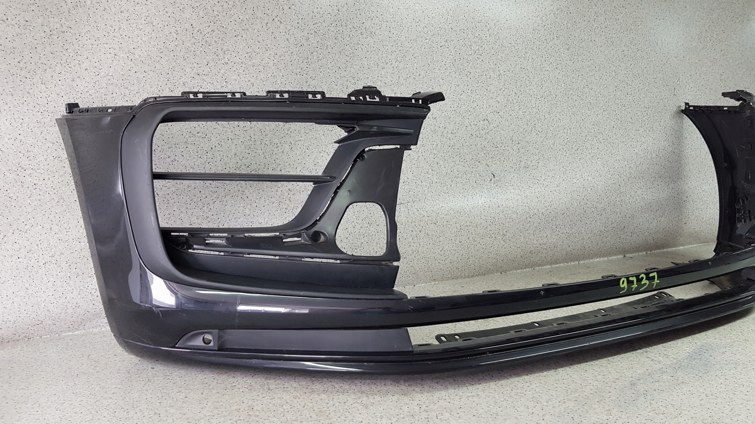 PORSCHE MACAN GTS LIFT 2021 - bumper front 9737