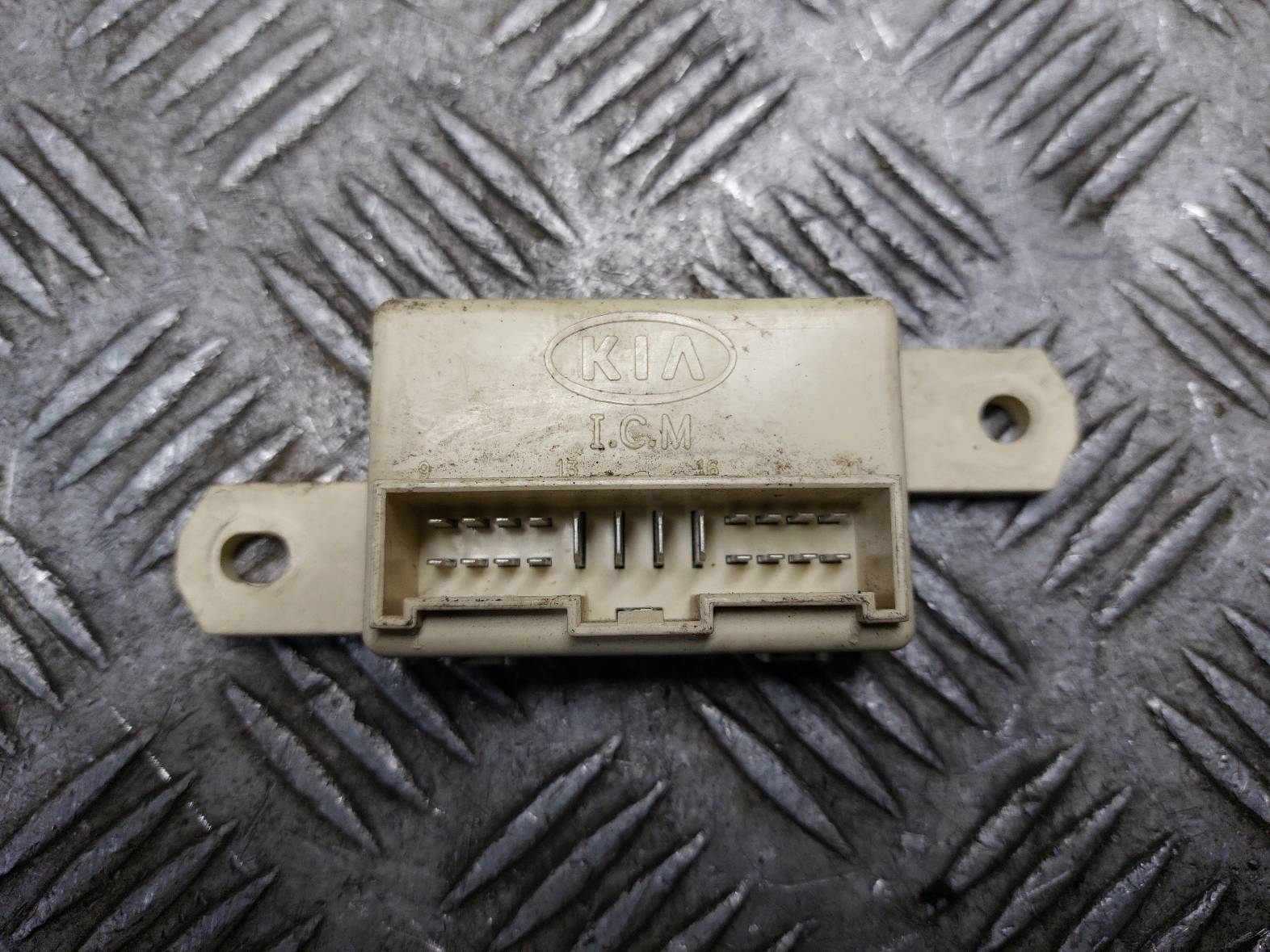 Montaggio STARTOWY KIA SORENTO e 2.5 CRDI 39100-4A720 95400-3E300