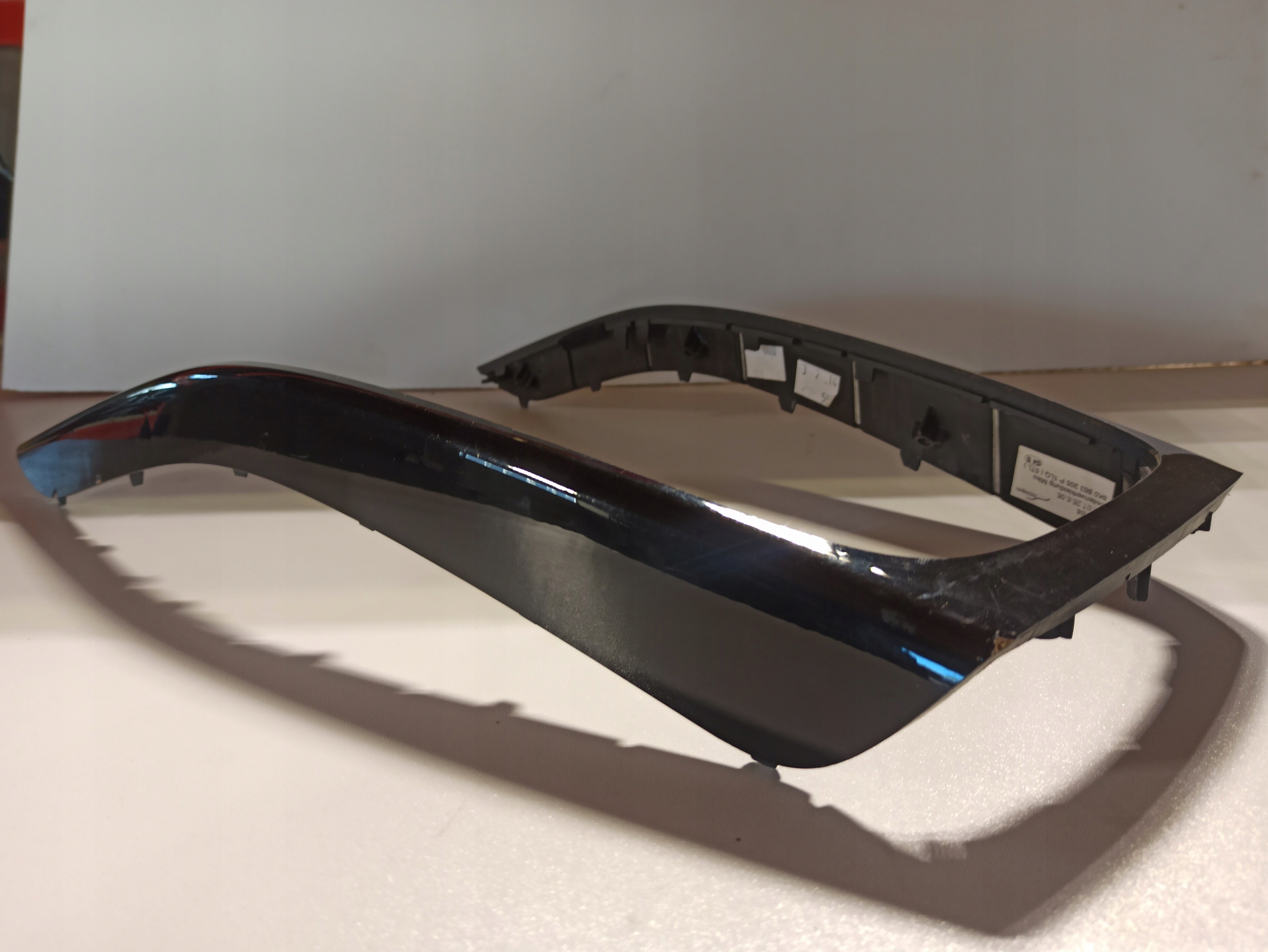 LISTWA OZDOBNA TUNELU AUDI A5 S LINE 8K0863305P