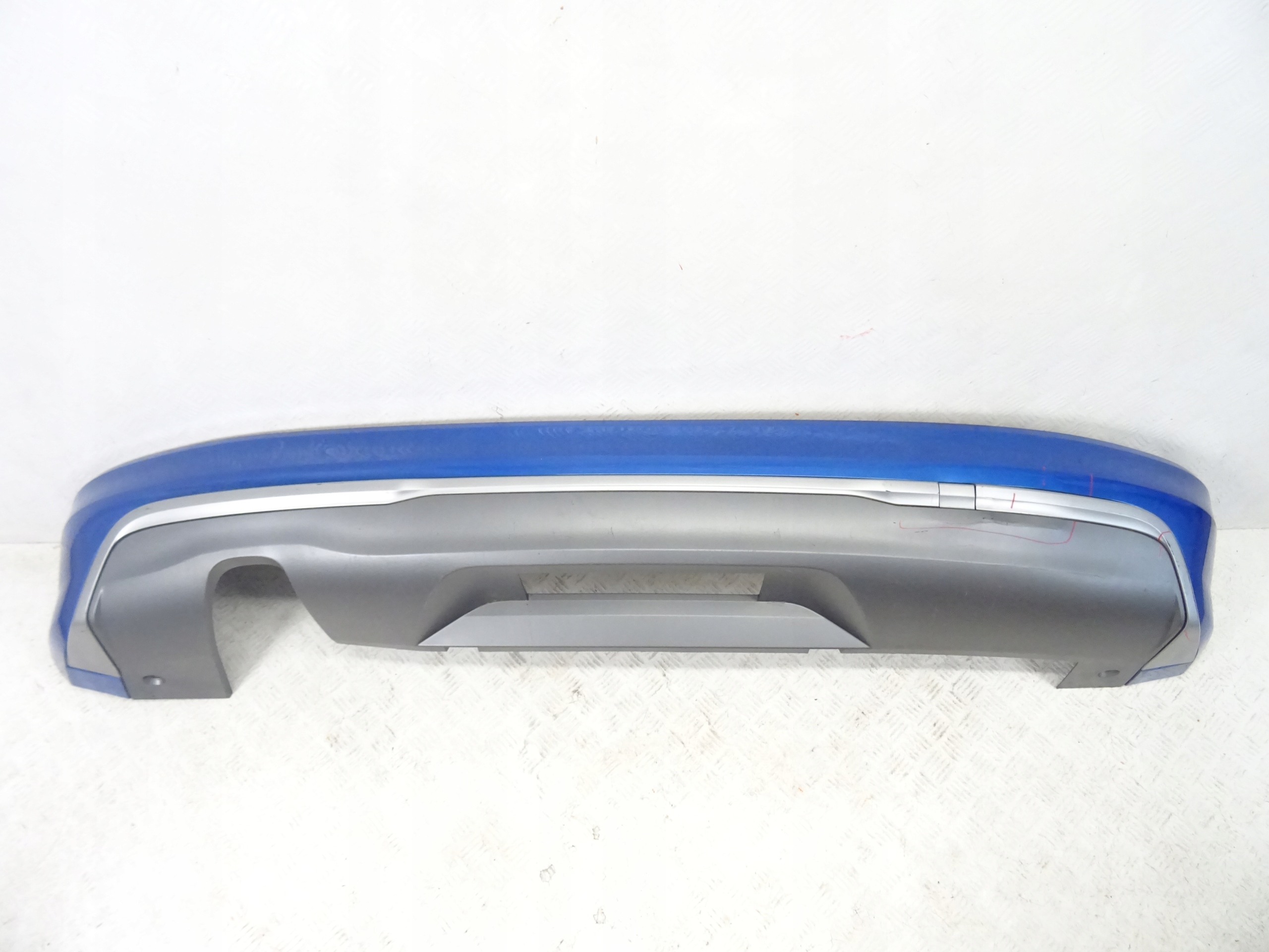 bumper rear rear part diffuser accessories AUDI Q2 S-LINE 81A807323A