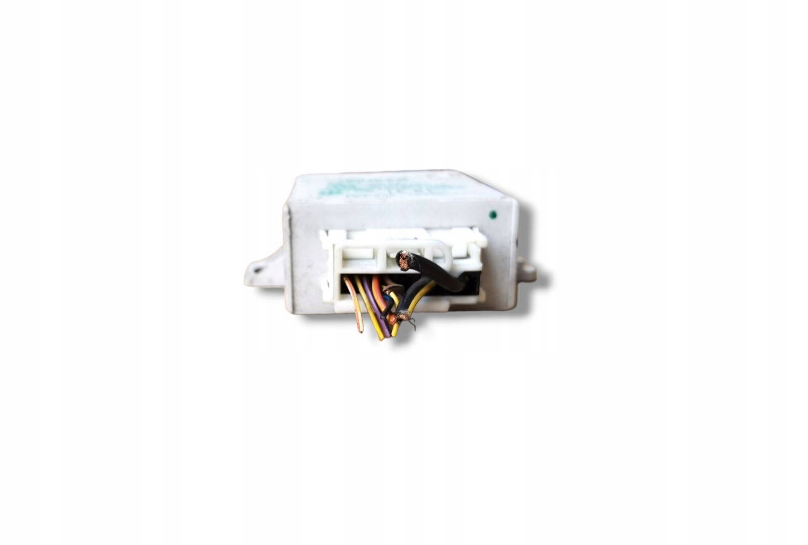 modulo immobilizera Land Rover Range Rover 3 L322 2004 YWC000400