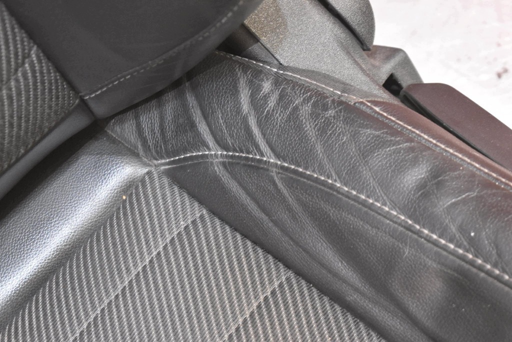Sitz Sitze Seite Seiten KOMPLET Halbleder EU FORD KUGA MK2 13-20