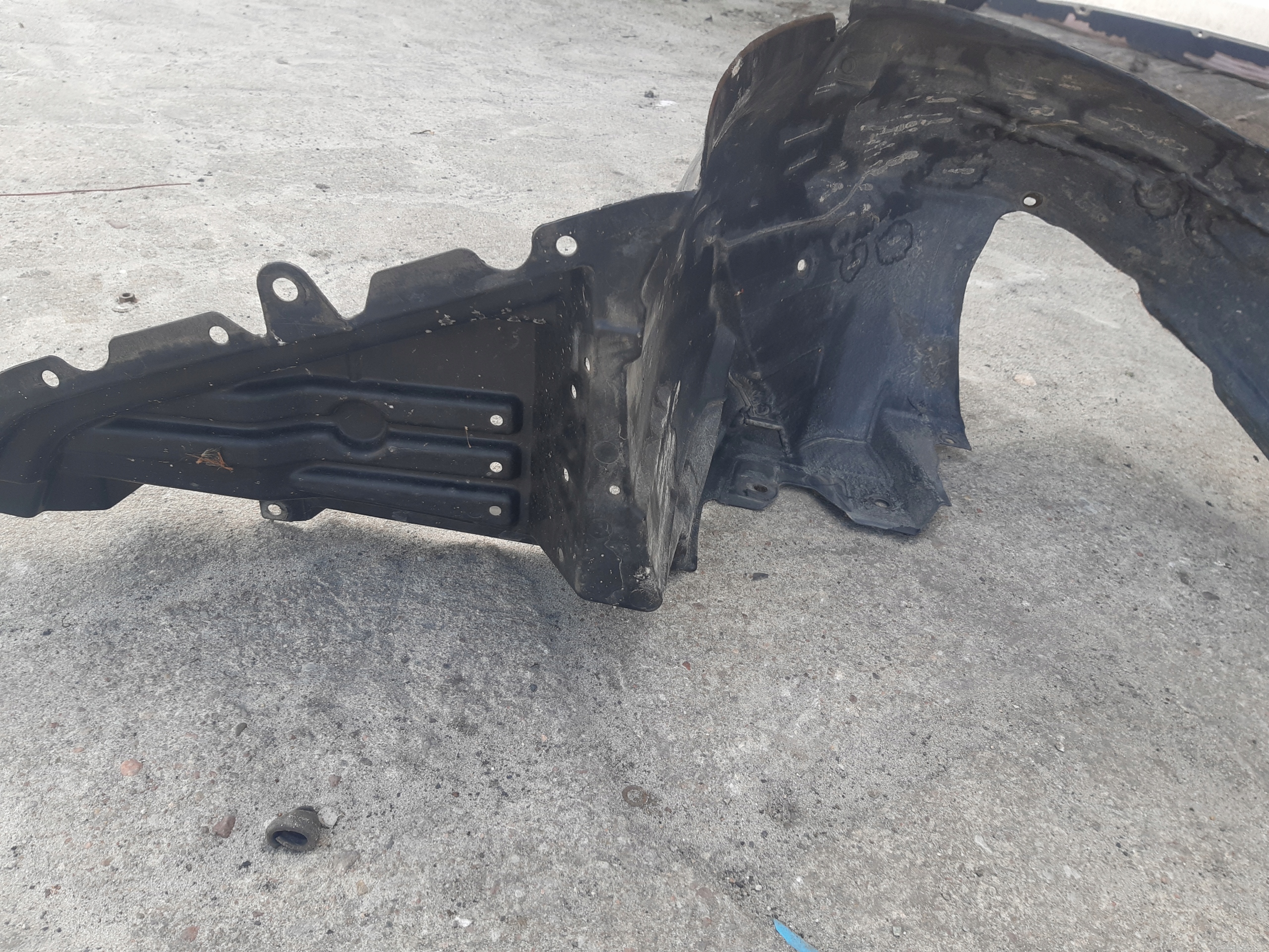 mudguard left front SUBARU IMPREZA III 3 HATCHBACK 07-11 59110FG012 LH