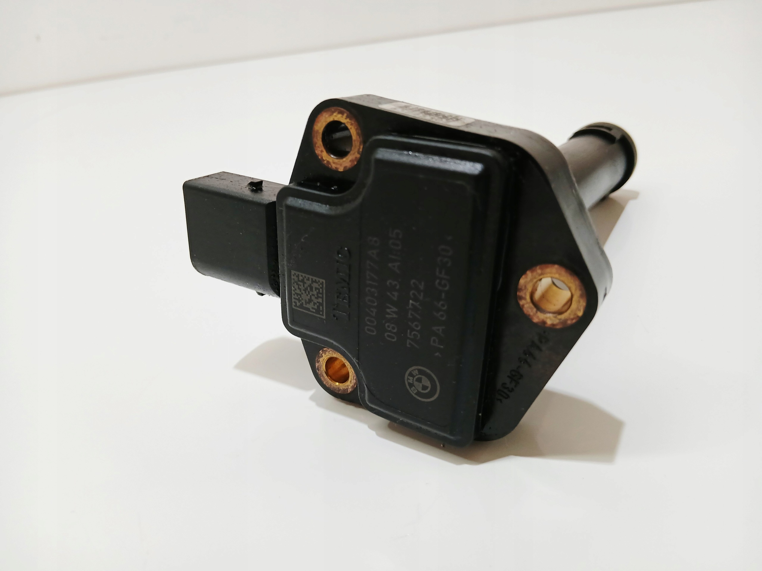 capteur niveau huile BMW E60 E61 N53 7567722