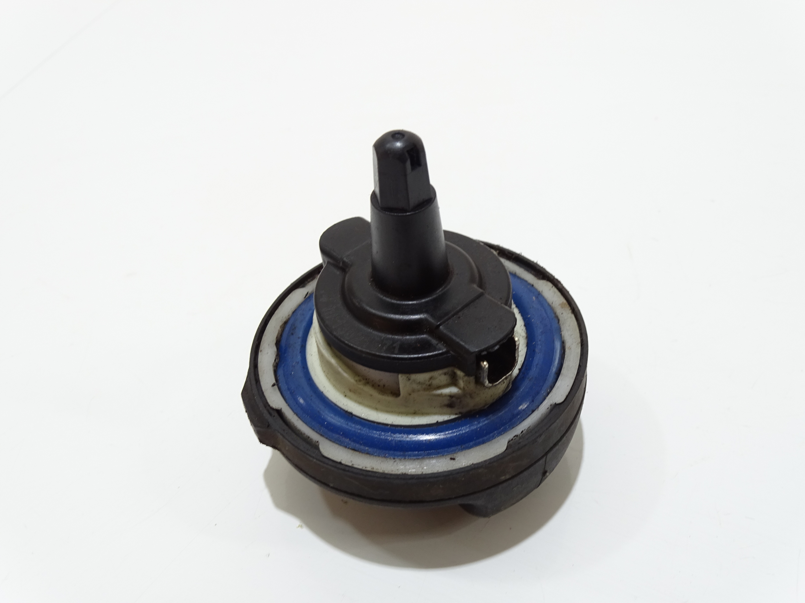 Bouchon Réservoir Carburant BMW E60 E61 OE Essence 7222391 (4817650)