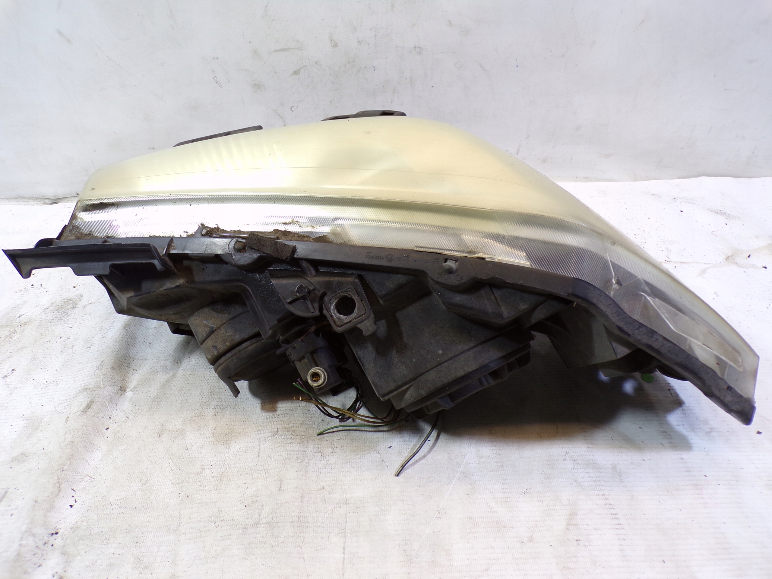 light front front right RENAULT MEGANE 2 II LIFT