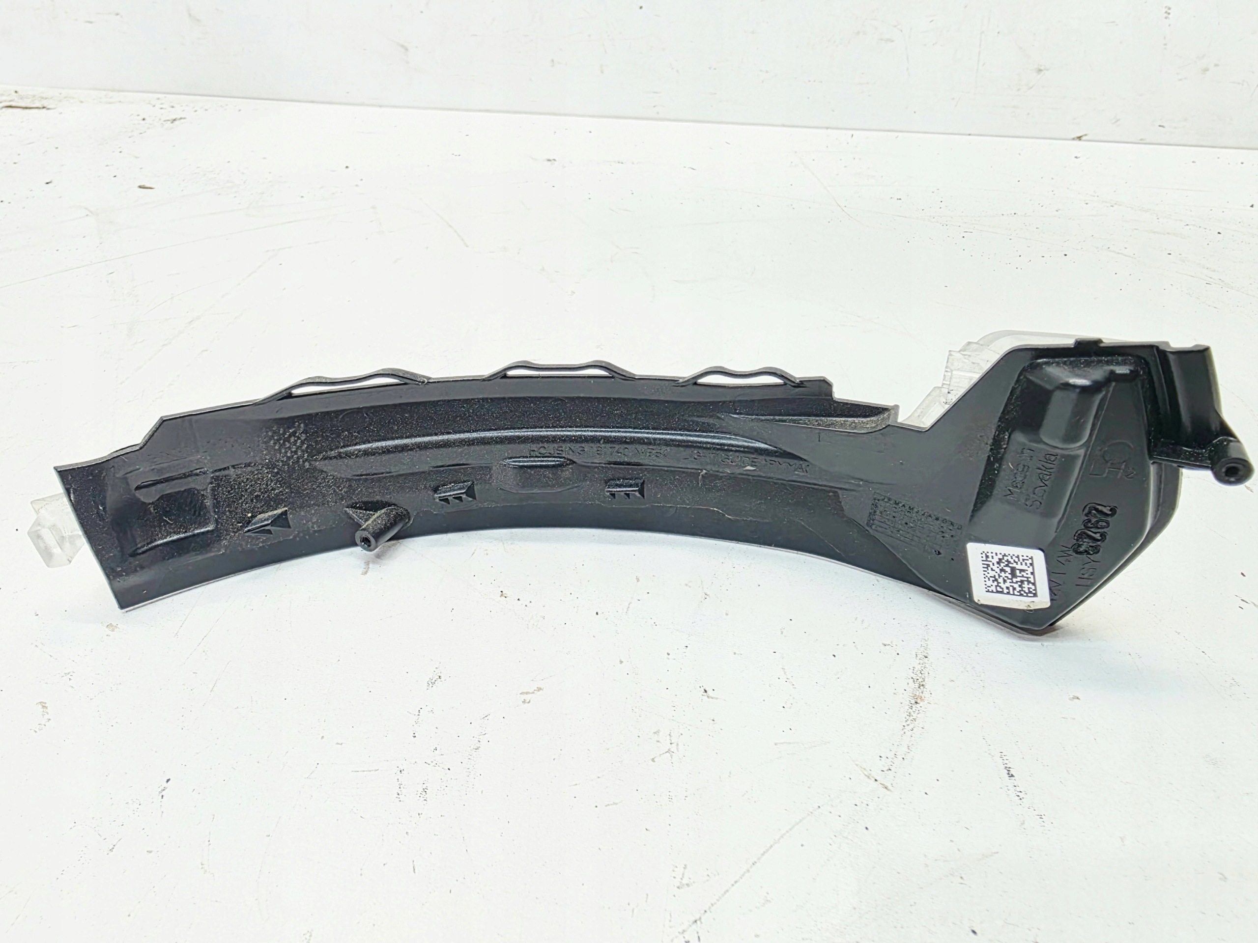 Blinkerleuchte LUSTERA links AUDI A3 8V 8V0949101B