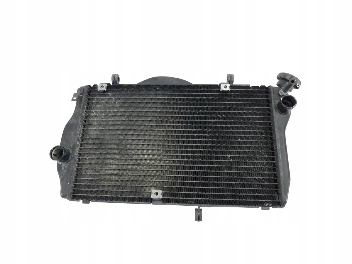 Predný Chladič Vody Honda Cbr 1100 XX Blackbird 99-06 U-11 19010MATE21