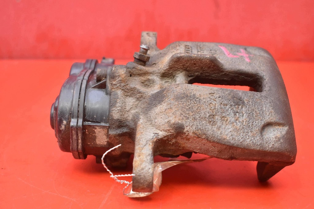 caliper brake left rear part AUDI A4 B8 2.0 TDI 136 KM 07-11