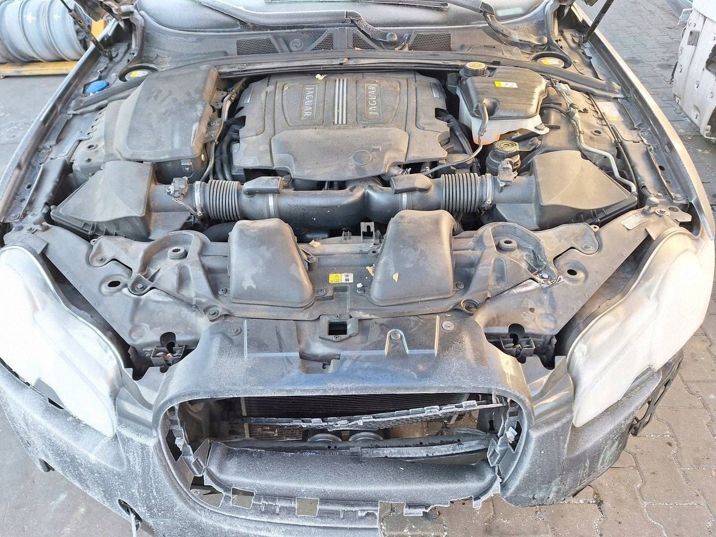 JAGUAR XF XFR X250 module control unit 9W83-4C118-BA
