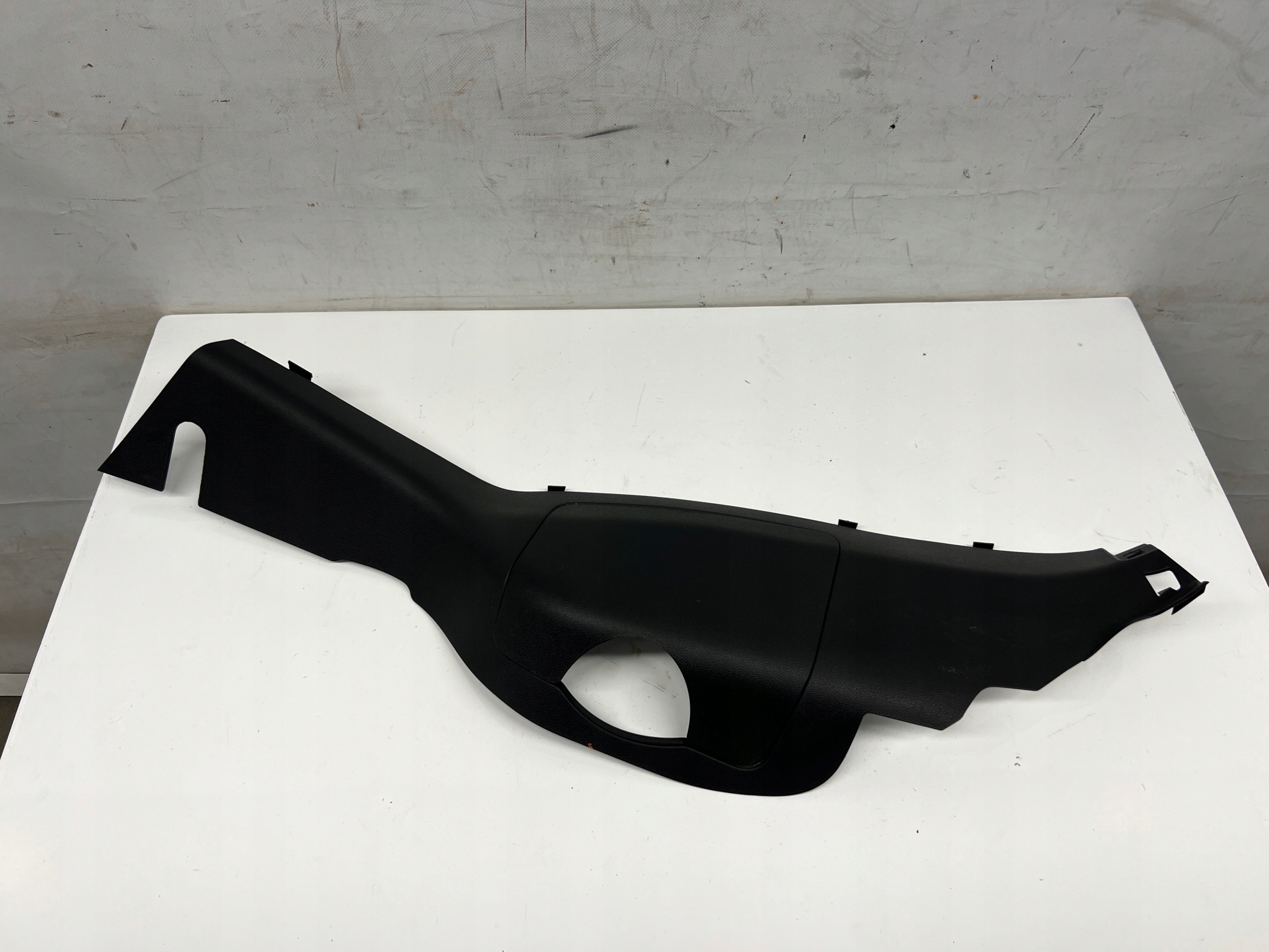 Renault Kadjar cover side slupka left rear part
