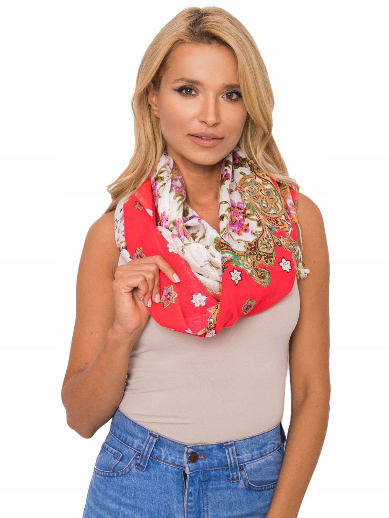 

Chusta damska Apaszka szal Bandana z frędzlami