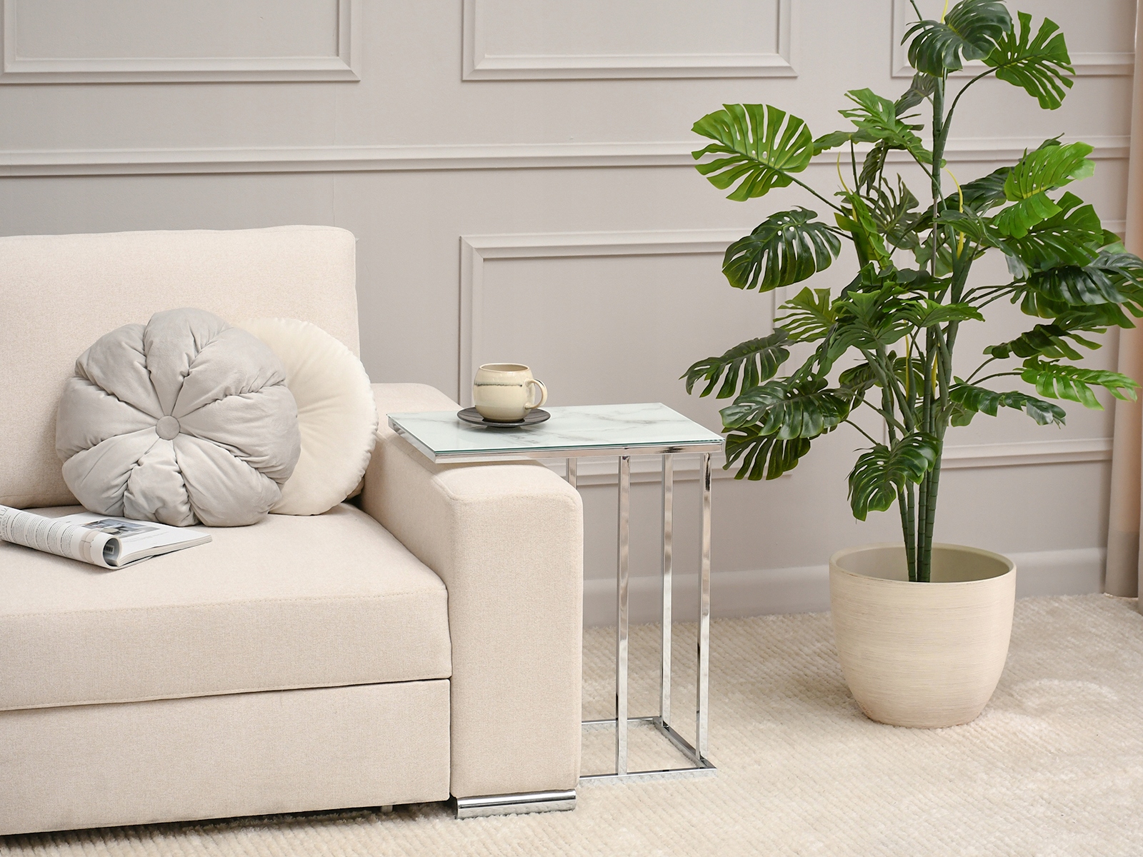 PROSTOKĄTNY STOLIK MARMUROWY NA WYSOKICH NOGACH VASTO BIAŁY MARMUR CHROM Marka Mebel-Partner