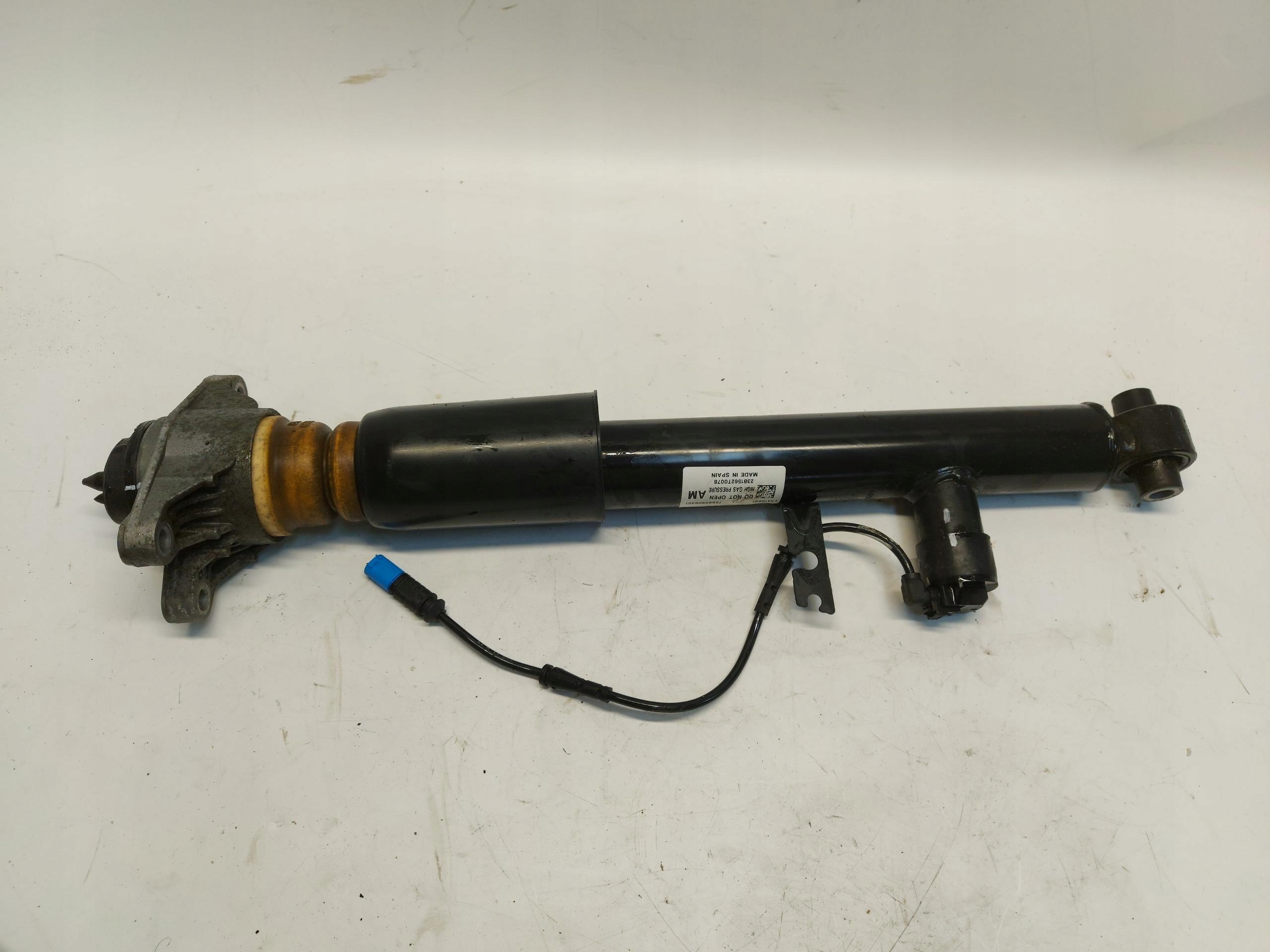 BMW G20 LIFT stoßdämpfer rechts heck 6895063