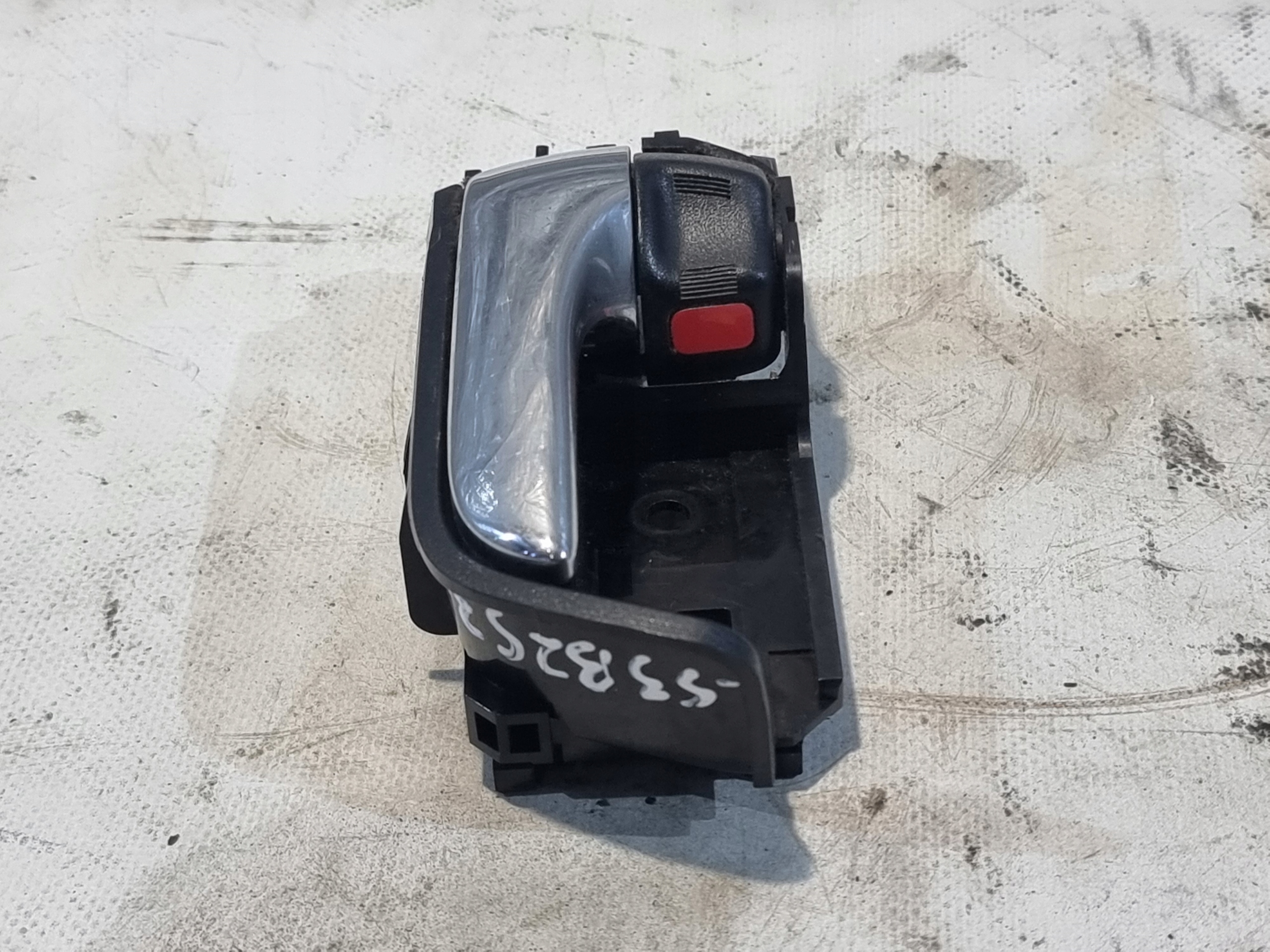 handle inner left front OE 69274-47020 69206-47020 TOYOTA PRIUS II 08r