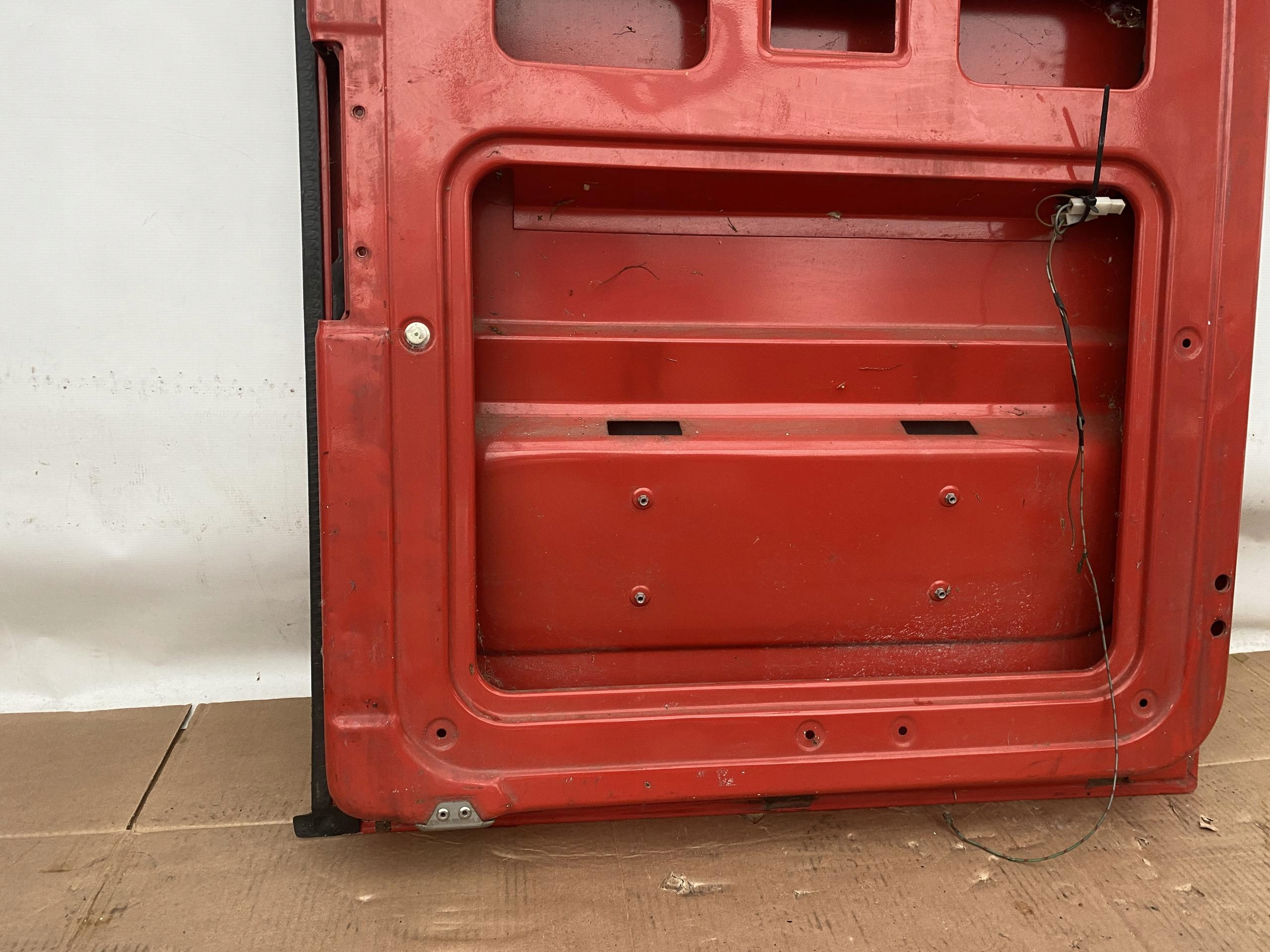 VW LT SPRINTER 901 903 95- door rear part left NISKIE red RANTY without RDZY