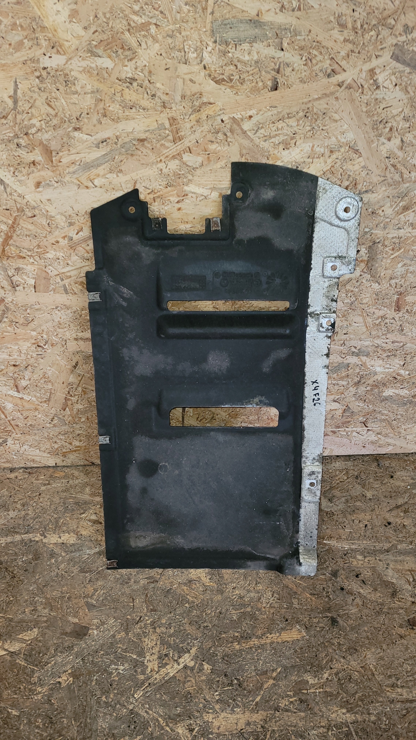OSŁONA PŁYTA PODWOZIA ŚRODKOWA BMW X3 F25 X4 F26 7213668